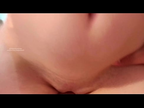 ❤️ Bacımın otağında yatırdım və beləcə oyandım ❤ Anal video bizdə ﹏